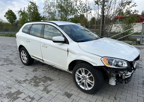 Volvo XC 60 cena 36990 przebieg: 175000, rok produkcji 2015 z Kock małe 56